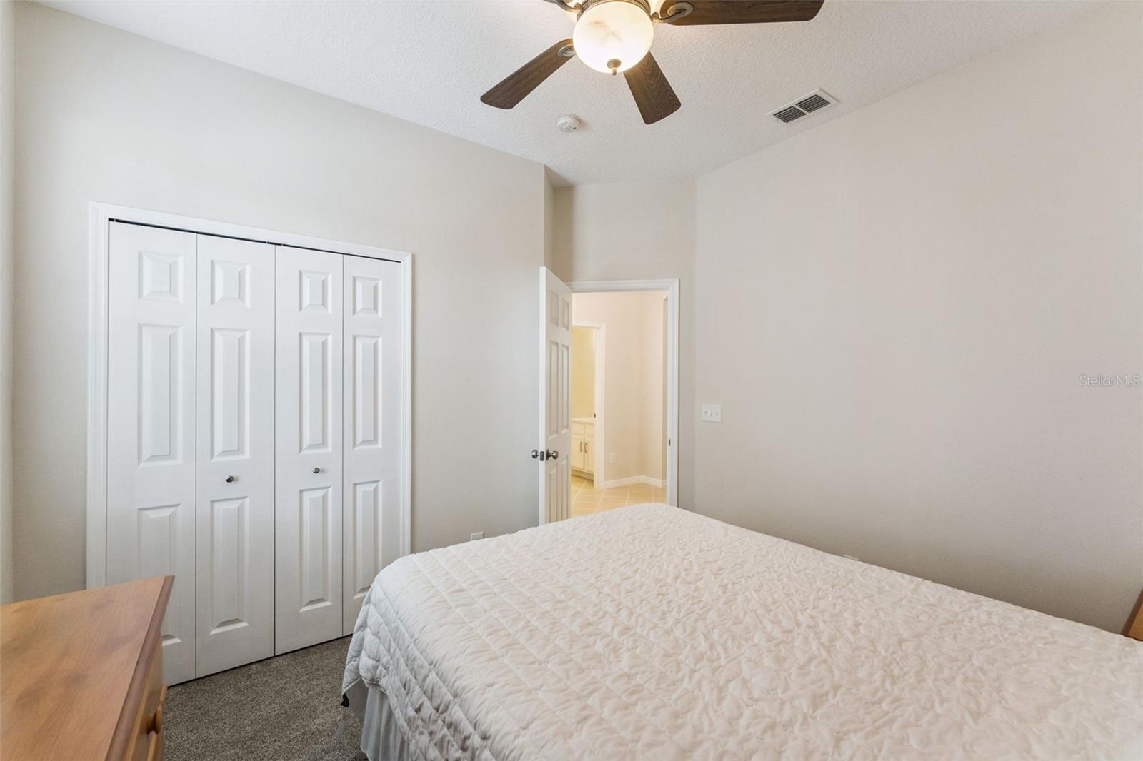 OREGON TRACE - Residential