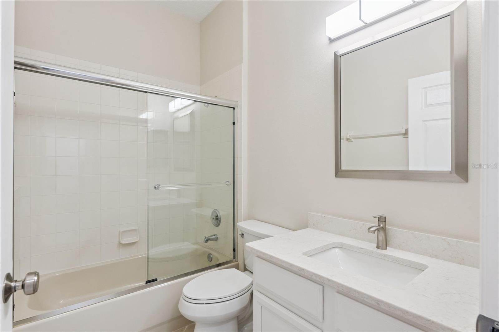 OREGON TRACE - Residential