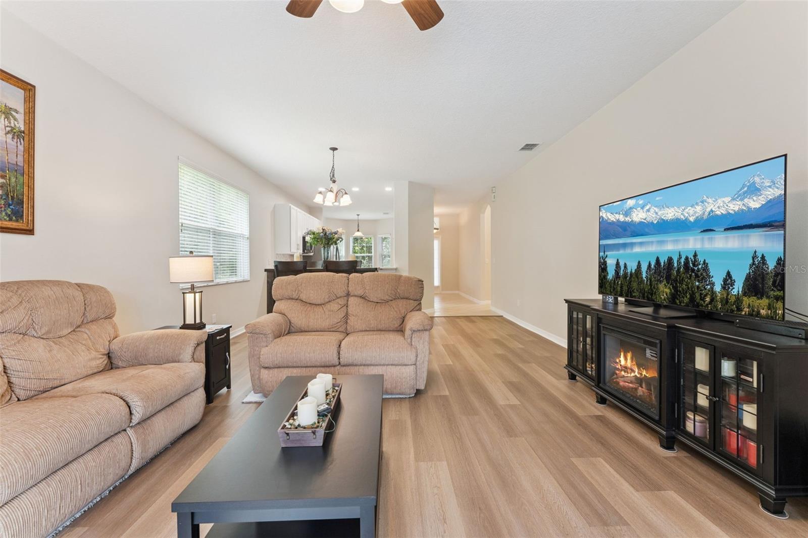 OREGON TRACE - Residential