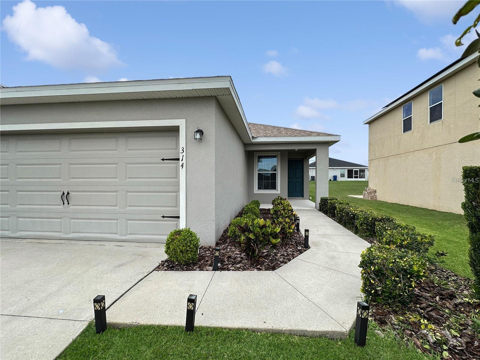 HIGHLAND MDWS 4B - Residential Lease