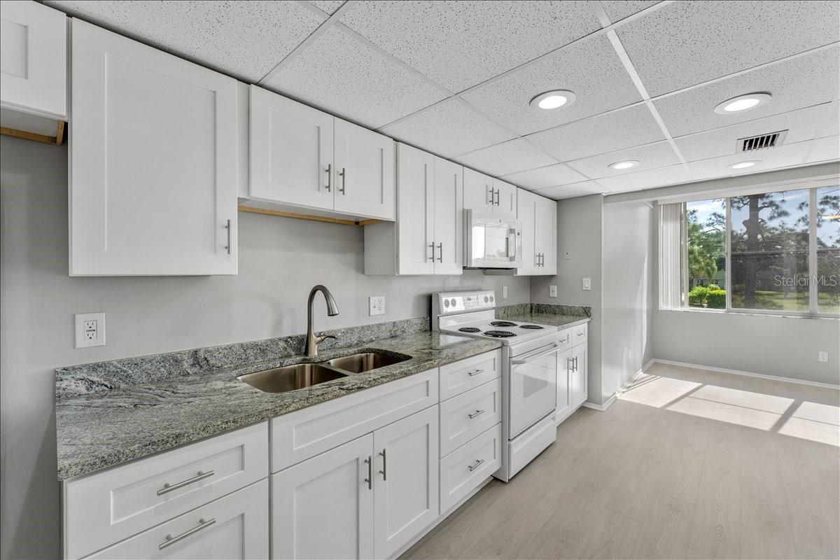 WINSTON PARK NORTHEAST - Residential