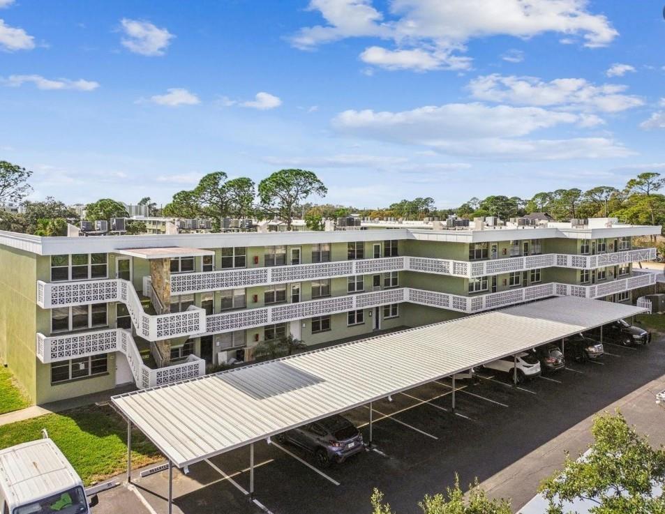 WINSTON PARK NORTHEAST - Residential