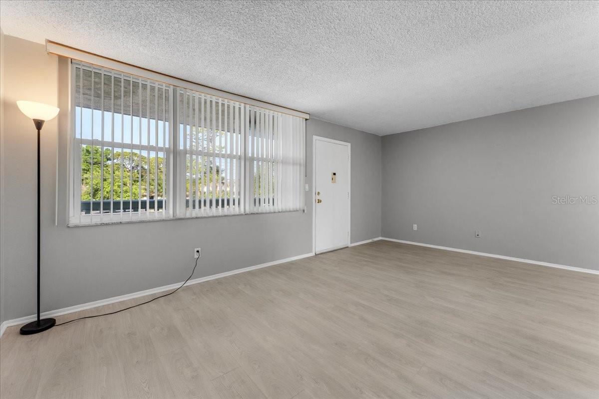 WINSTON PARK NORTHEAST - Residential