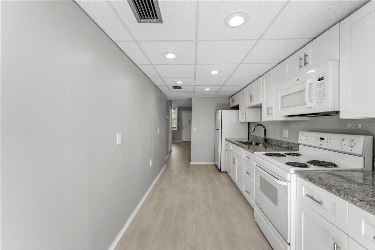 WINSTON PARK NORTHEAST - Residential