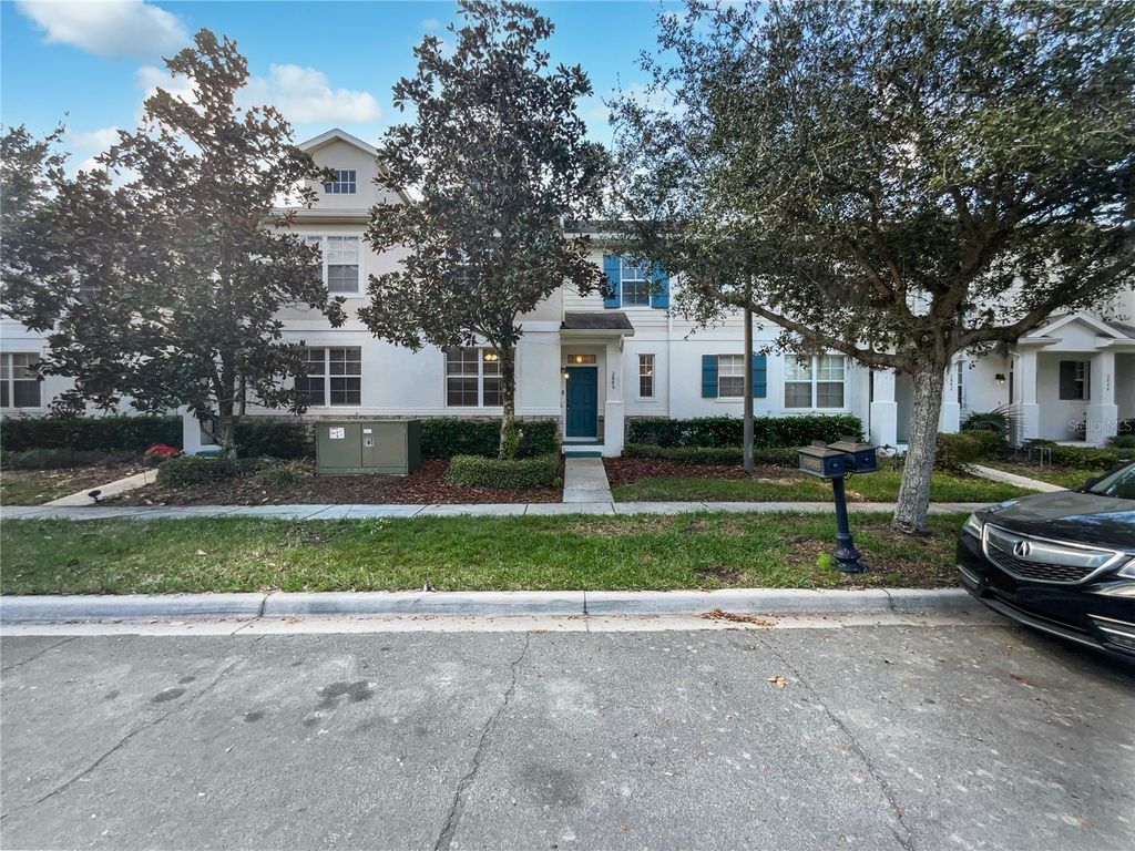 Photo of 2840 Grasmere View Parkway, Kissimmee, FL 34746 (MLS # O6382407)