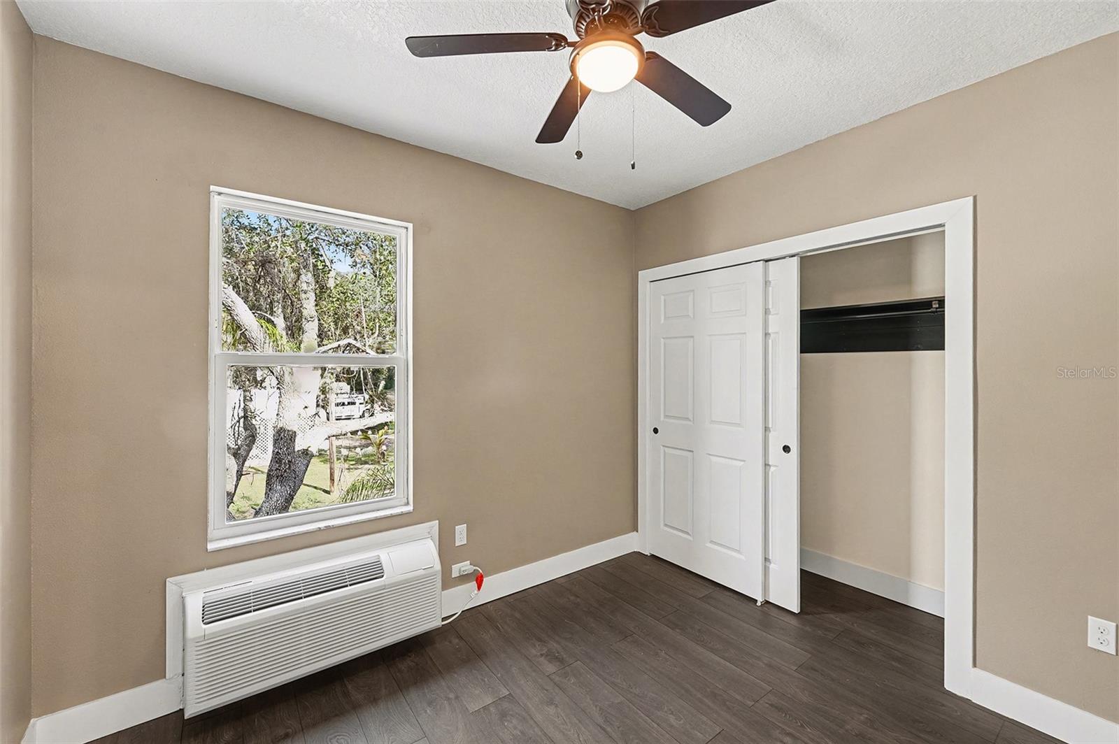 PINELLAS GROVES - Residential
