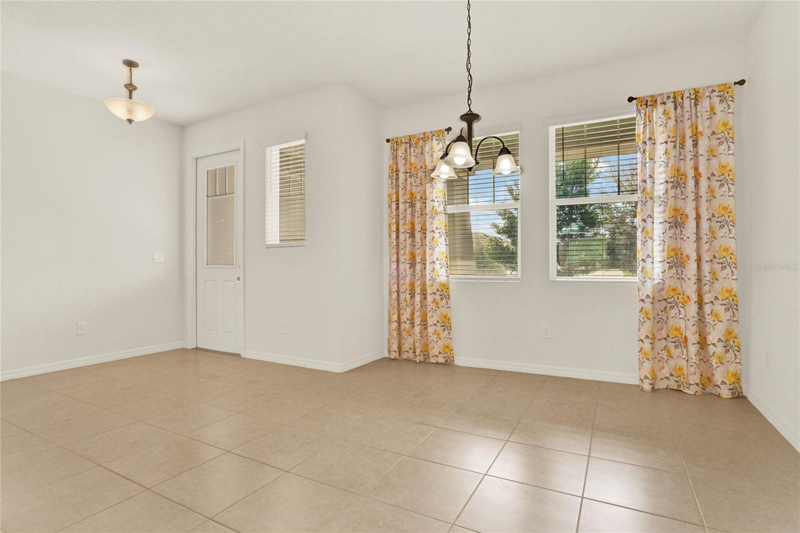16521 PRAIRIE SCHOOL DRIVE