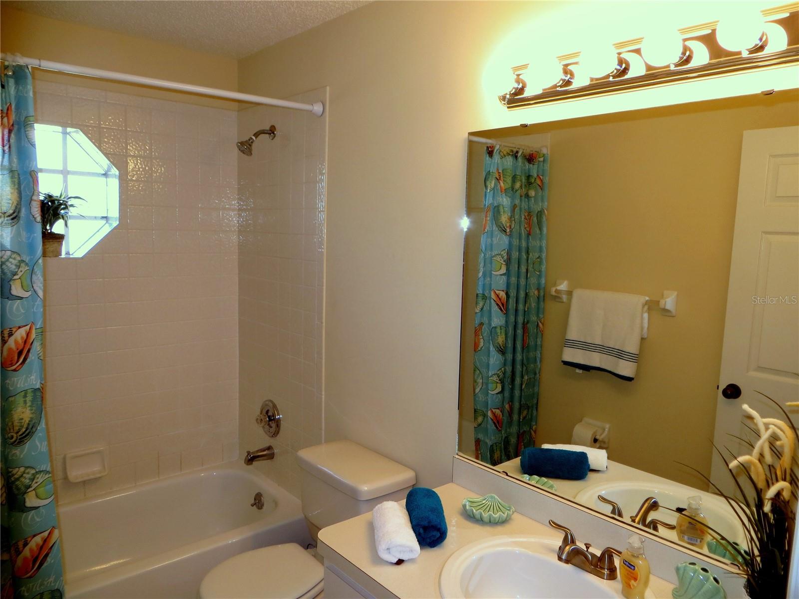 LAKEWOOD ESTS UNIT 2 - Residential