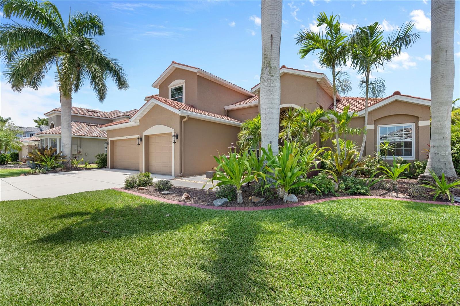 7626 DOUBLE PINE DRIVE