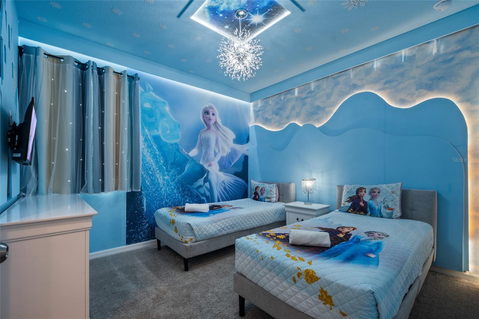 SOLARA RESORT VACATION VILLAS REP - Residential