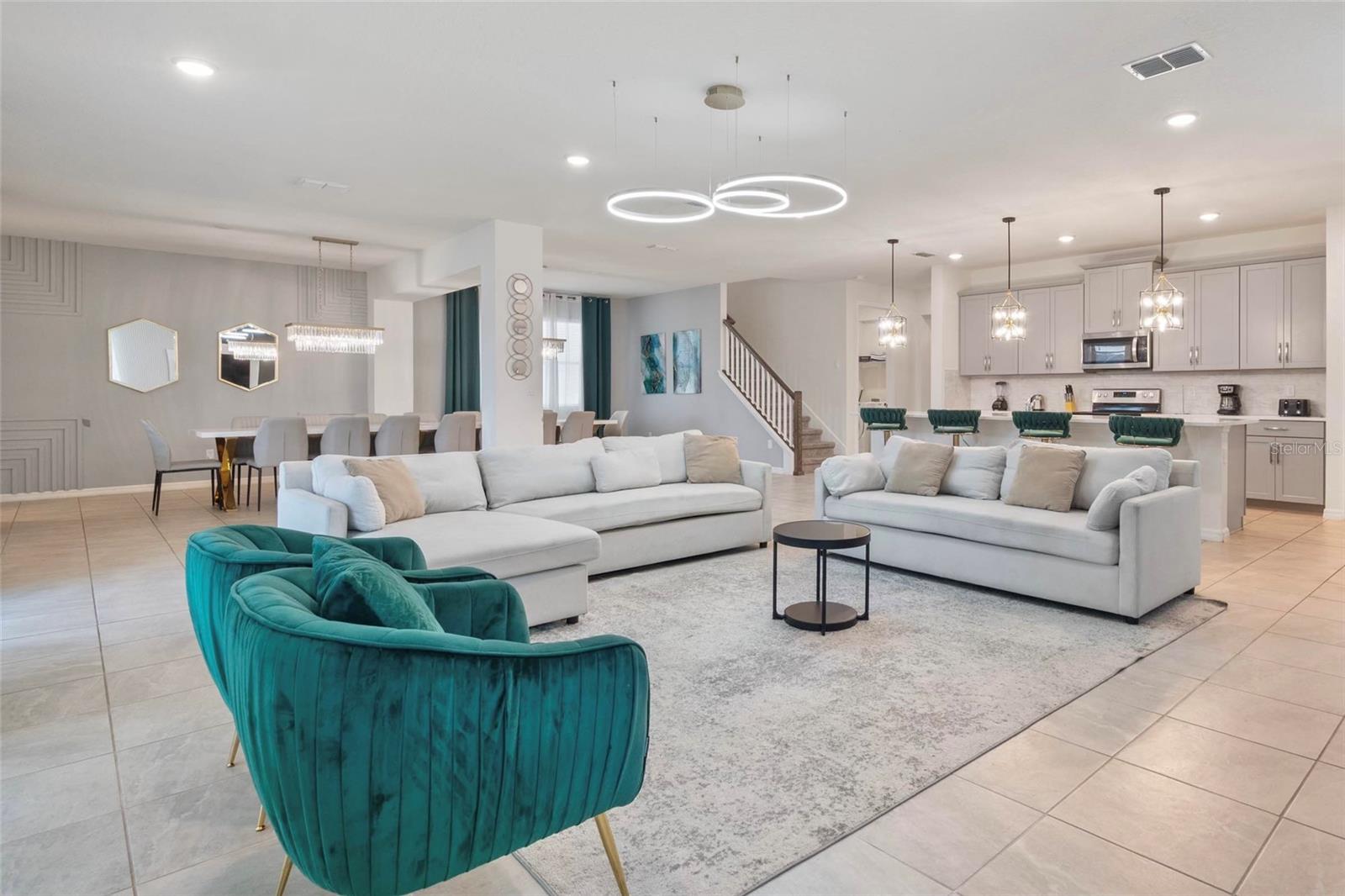 SOLARA RESORT VACATION VILLAS REP - Residential
