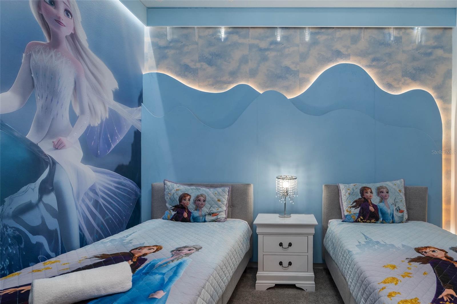 SOLARA RESORT VACATION VILLAS REP - Residential