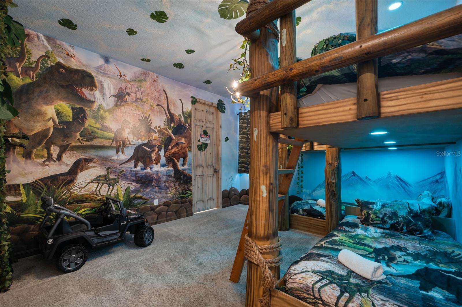 SOLARA RESORT VACATION VILLAS REP - Residential