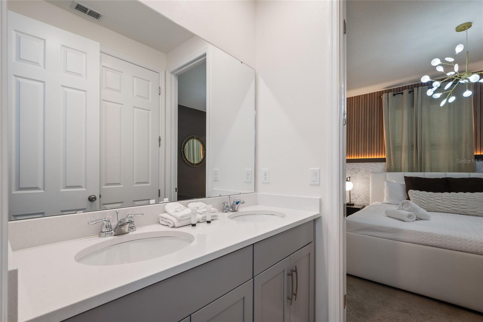 SOLARA RESORT VACATION VILLAS REP - Residential