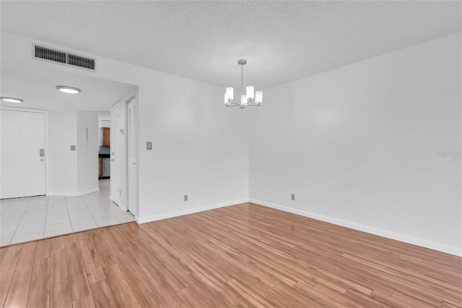 VISTA VERDE WEST - Residential