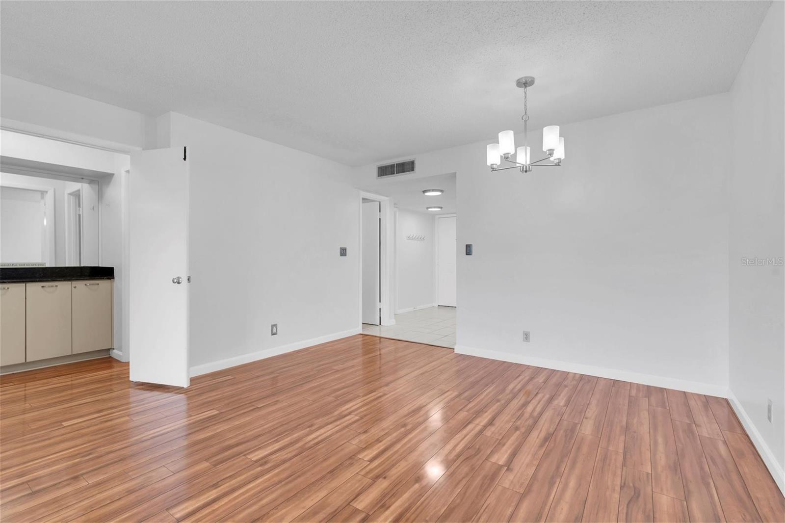 VISTA VERDE WEST - Residential