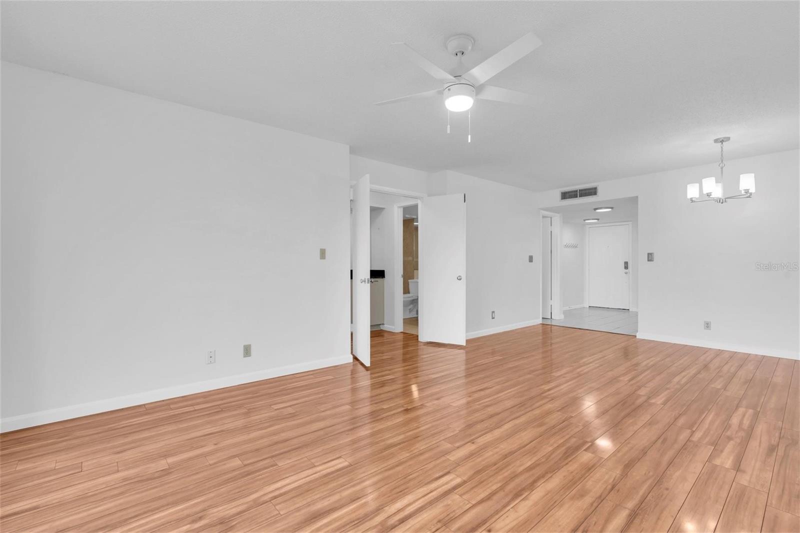 VISTA VERDE WEST - Residential