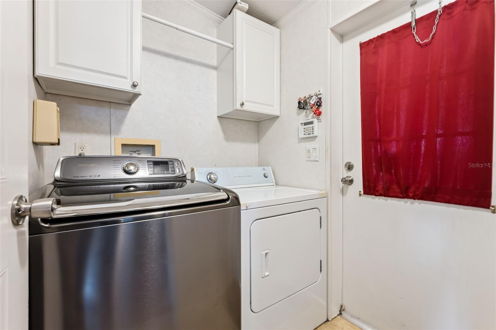 TROPICAL PARK UNIT 4 - Residential