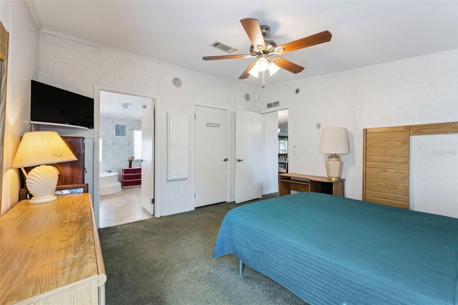 TROPICAL PARK UNIT 4 - Residential