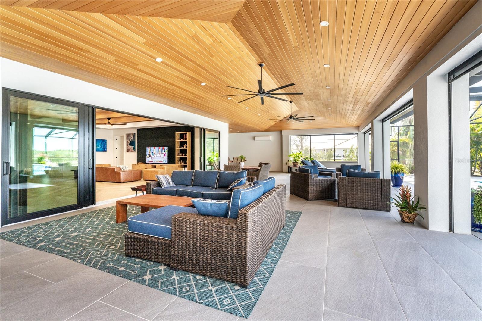 THE ESTATES ON PEACE RIVER - Residential