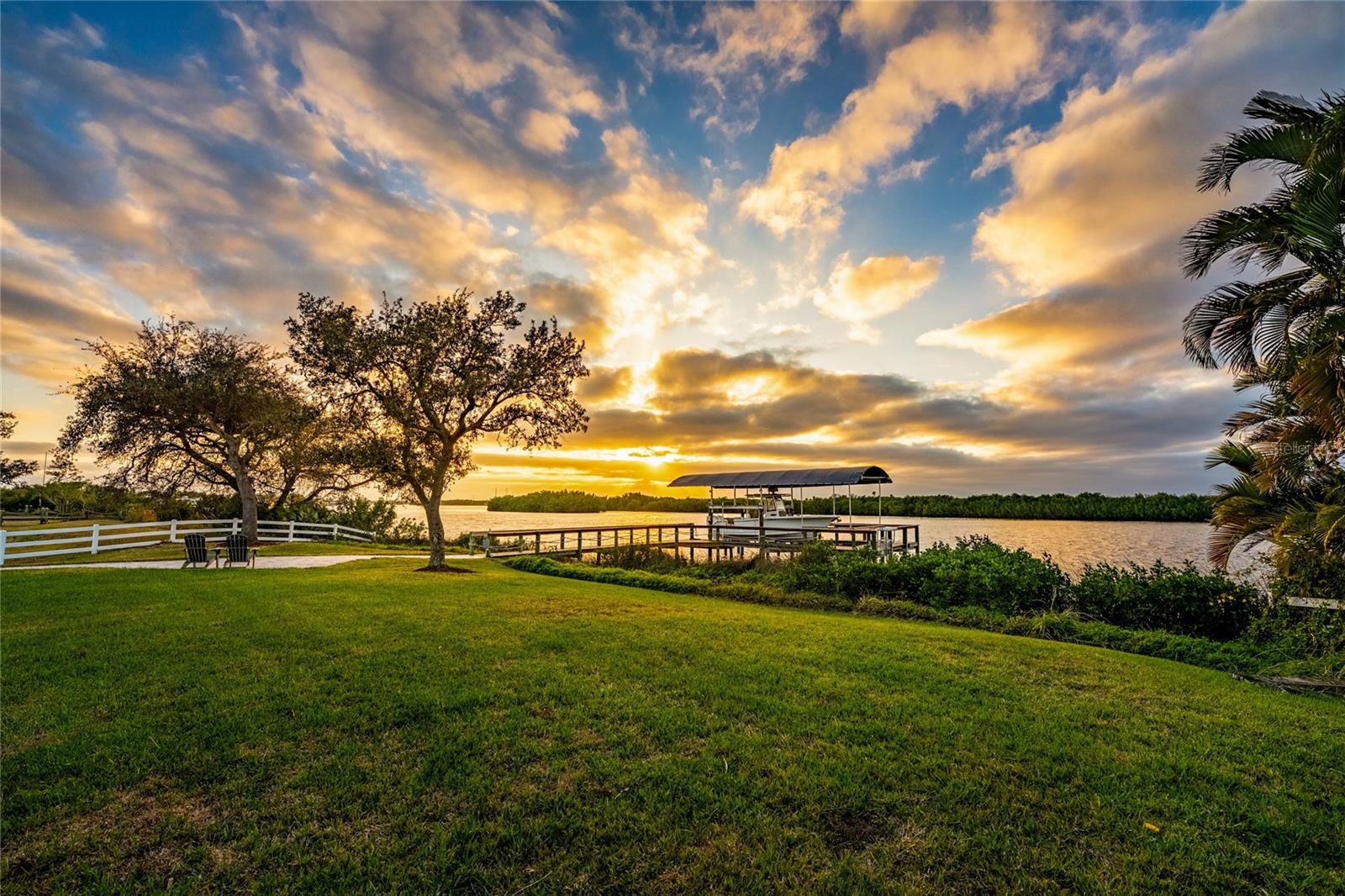 THE ESTATES ON PEACE RIVER - Residential