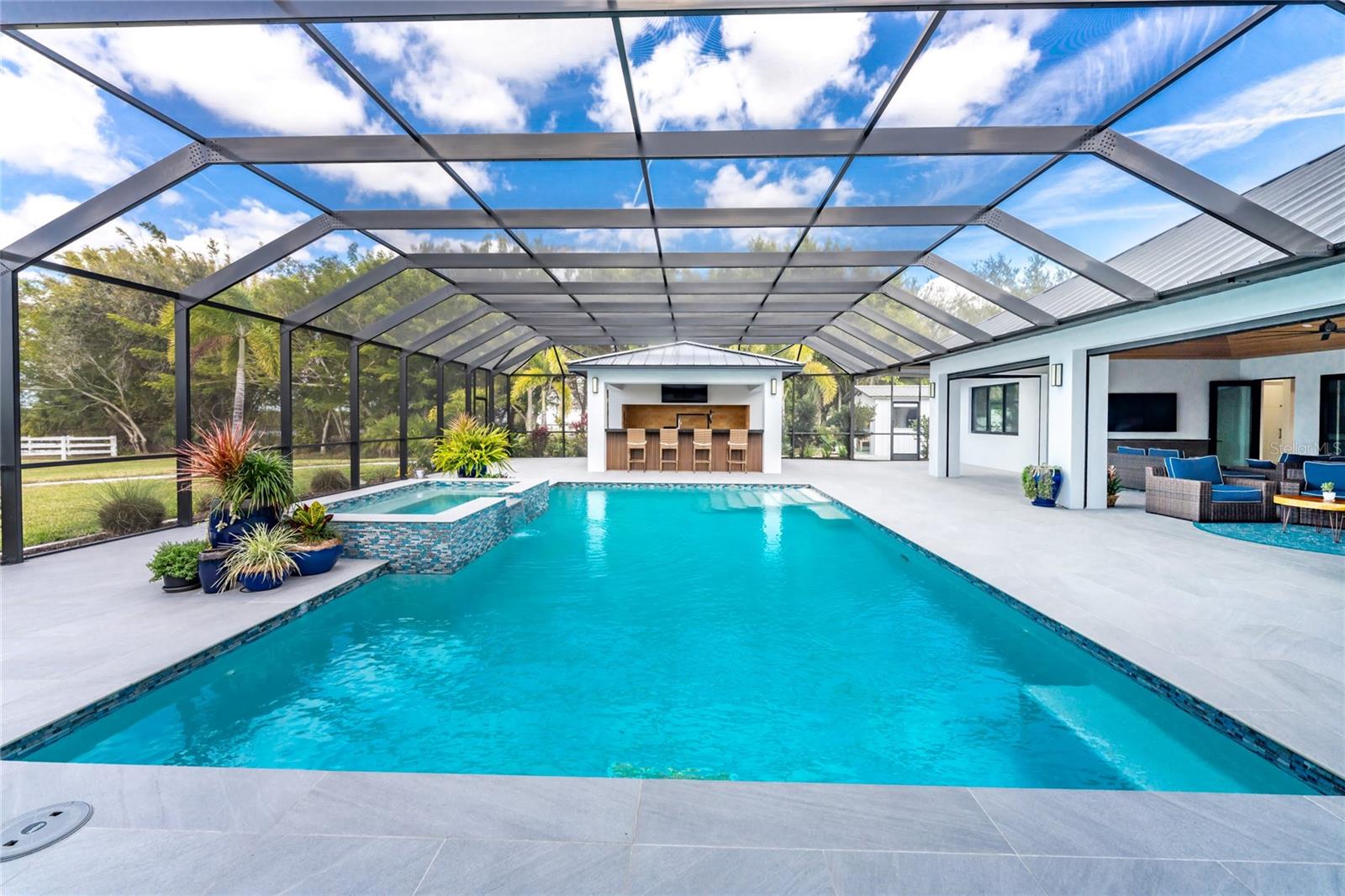 THE ESTATES ON PEACE RIVER - Residential