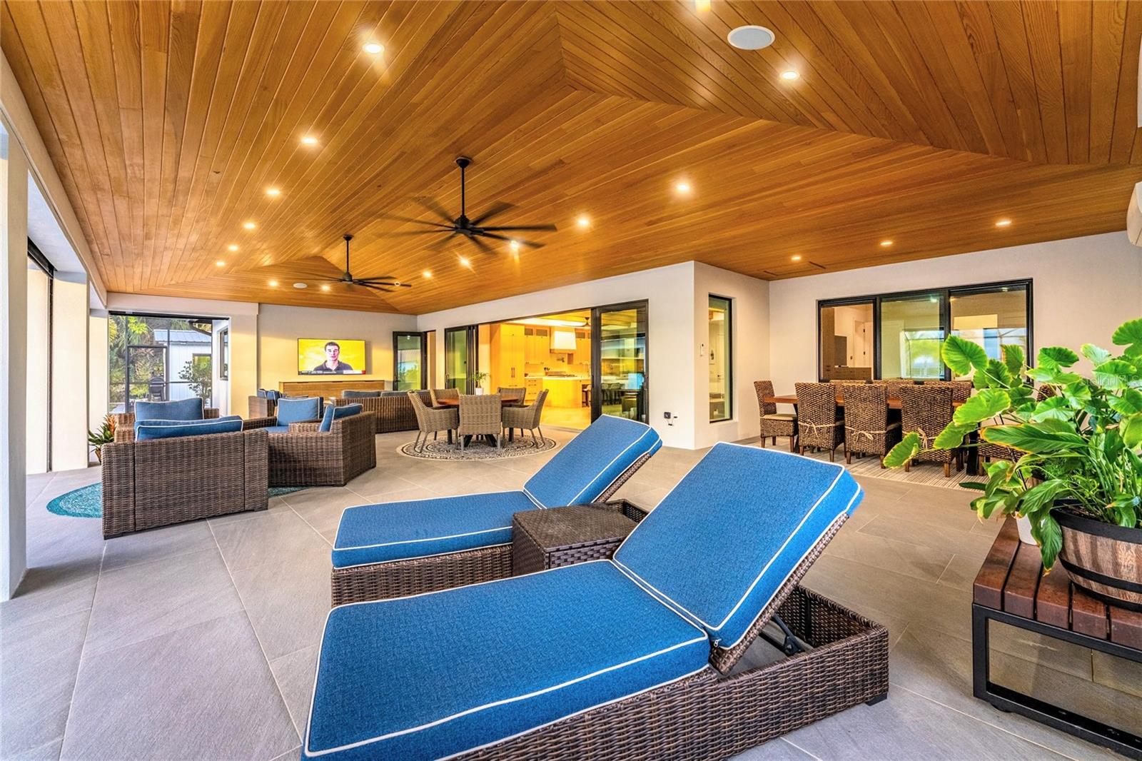 THE ESTATES ON PEACE RIVER - Residential