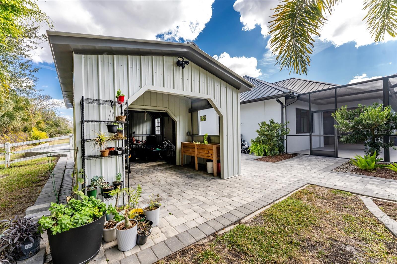 THE ESTATES ON PEACE RIVER - Residential