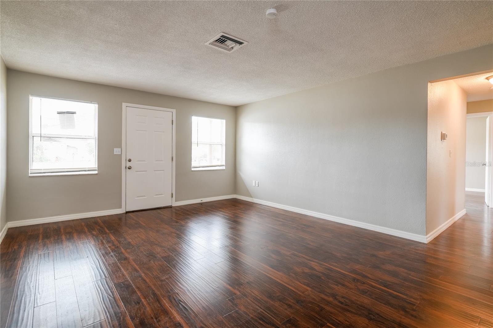 GOLDEN GATEWAY HOMES - Residential Lease