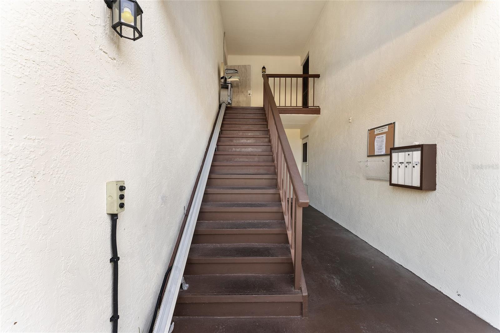 CONDO DECL OF CONDO - Residential