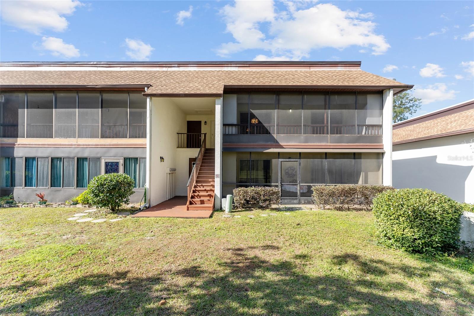 CONDO DECL OF CONDO - Residential