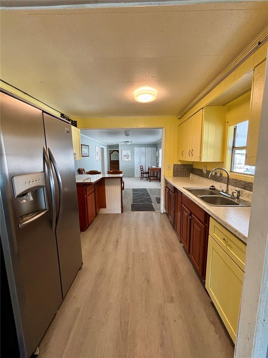 GOLF CLUB ESTATES PH 2 - Residential