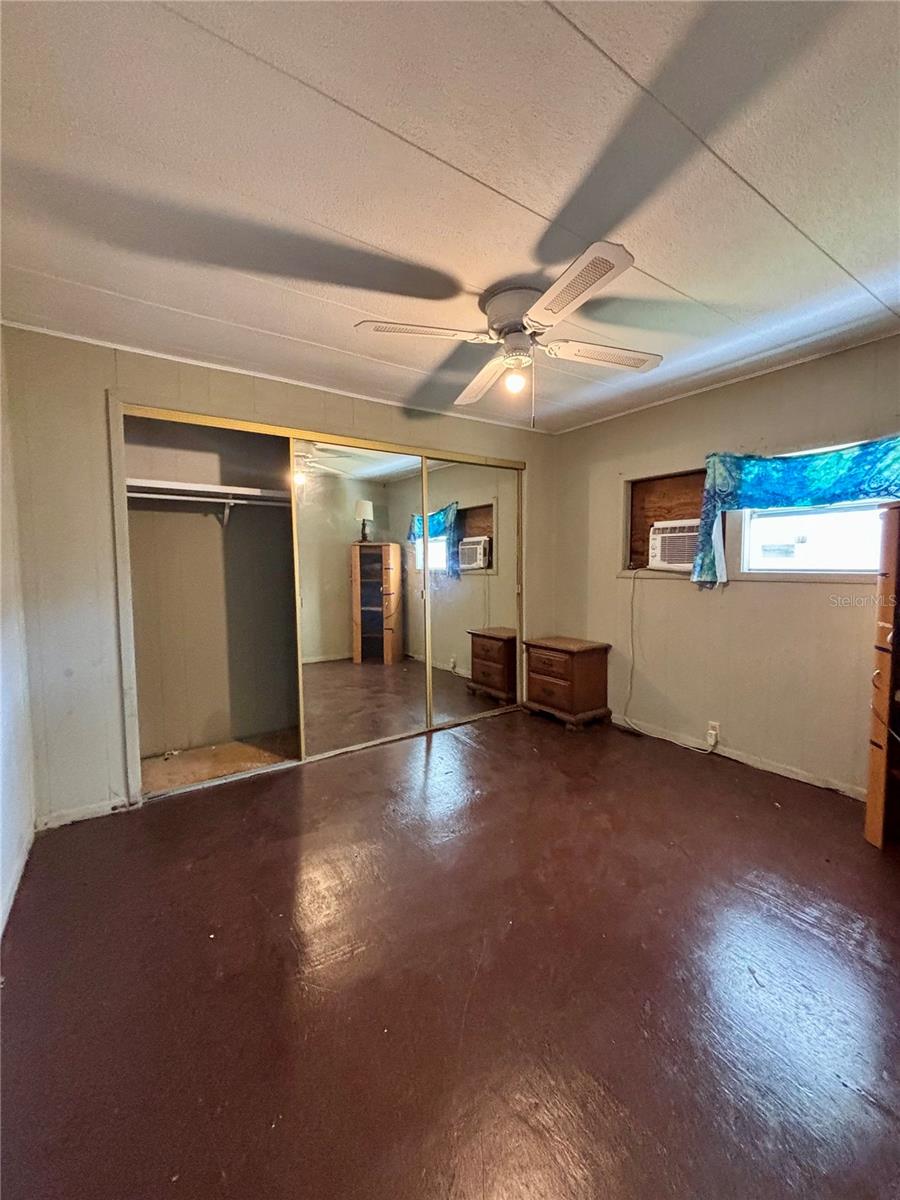 GOLF CLUB ESTATES PH 2 - Residential