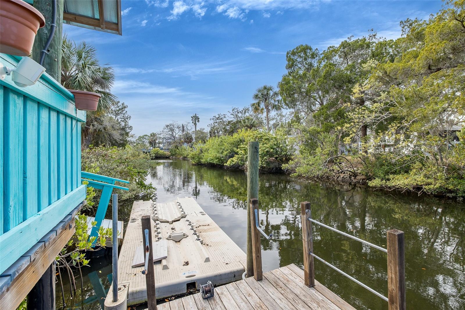 MARTHAS VINEYARD - Residential