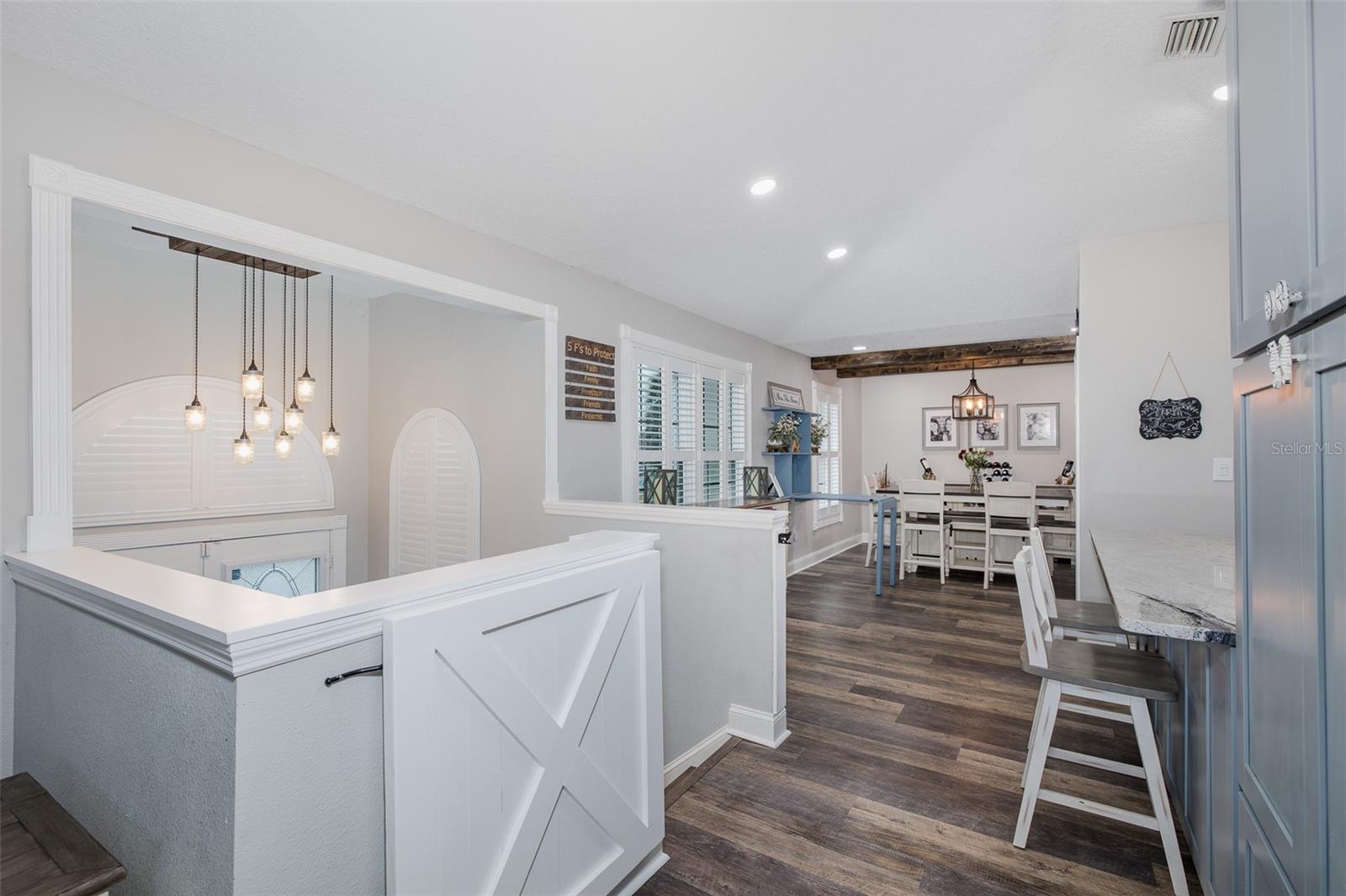 MARTHAS VINEYARD - Residential