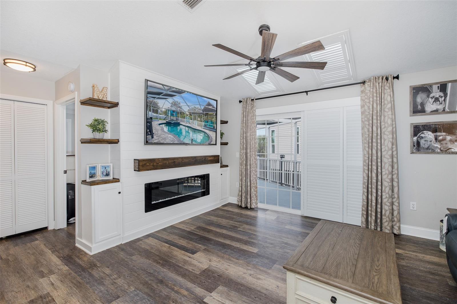 MARTHAS VINEYARD - Residential