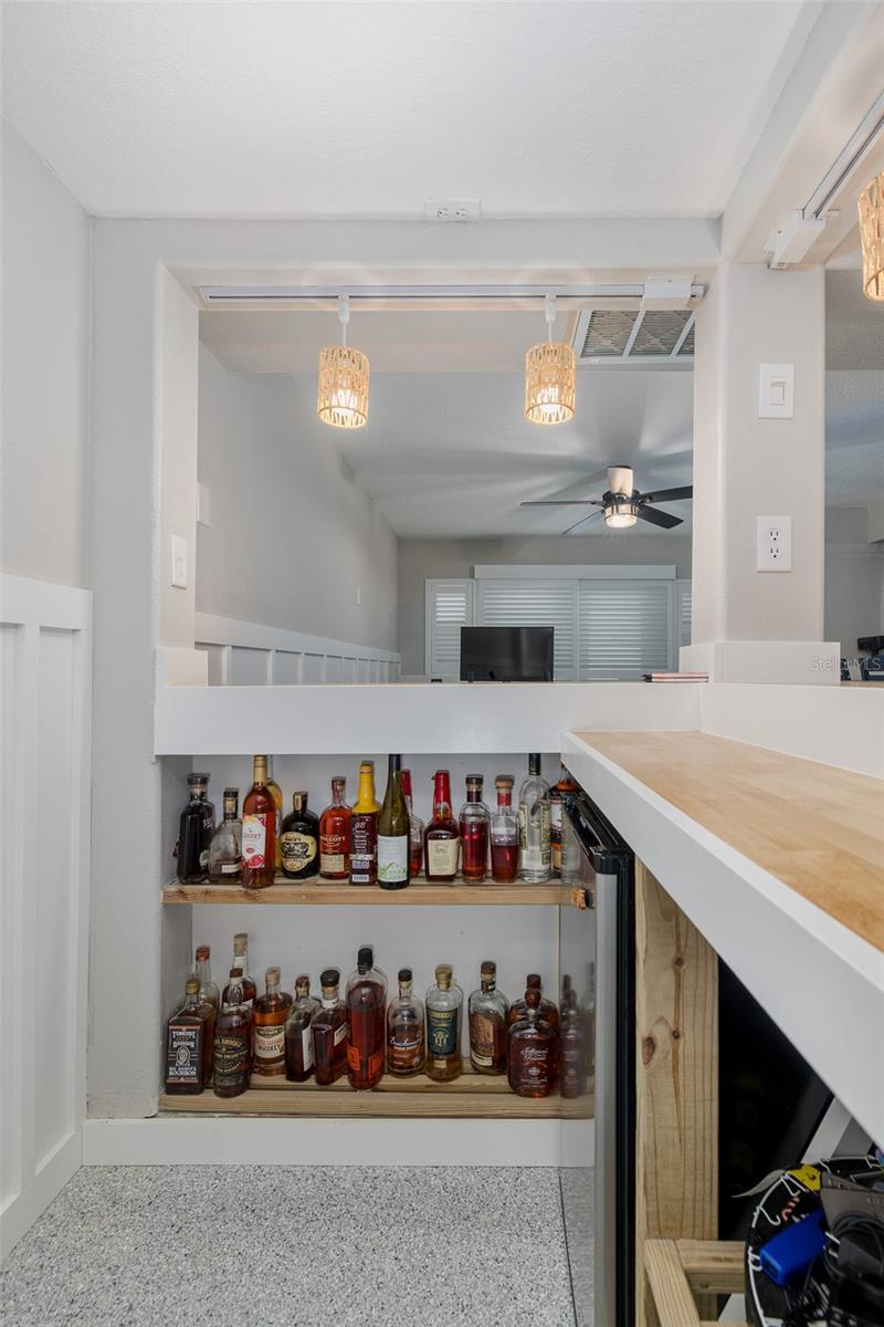 MARTHAS VINEYARD - Residential