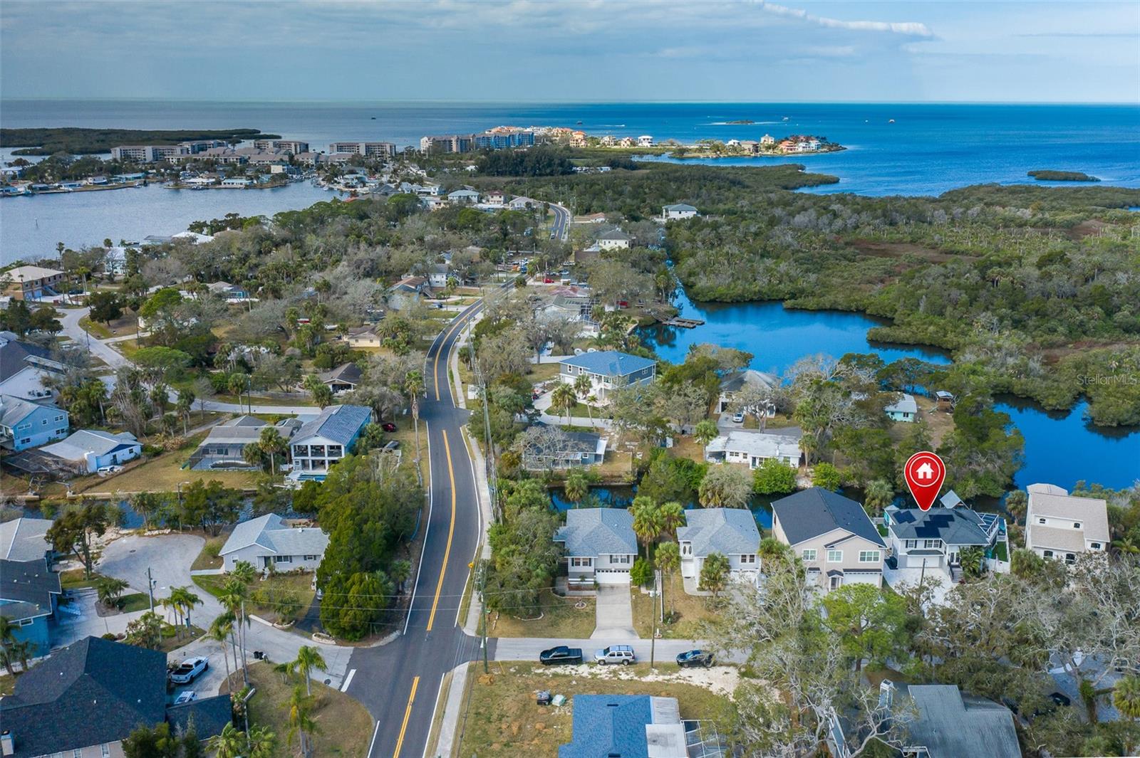 MARTHAS VINEYARD - Residential
