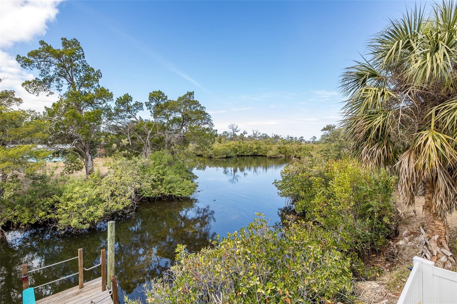 MARTHAS VINEYARD - Residential