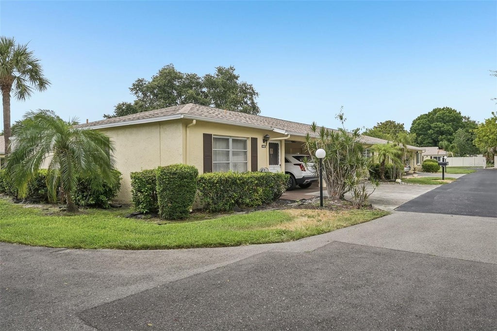 Photo of 390 301 Boulevard W #4D, Bradenton, FL 34205 (MLS # A4696933)