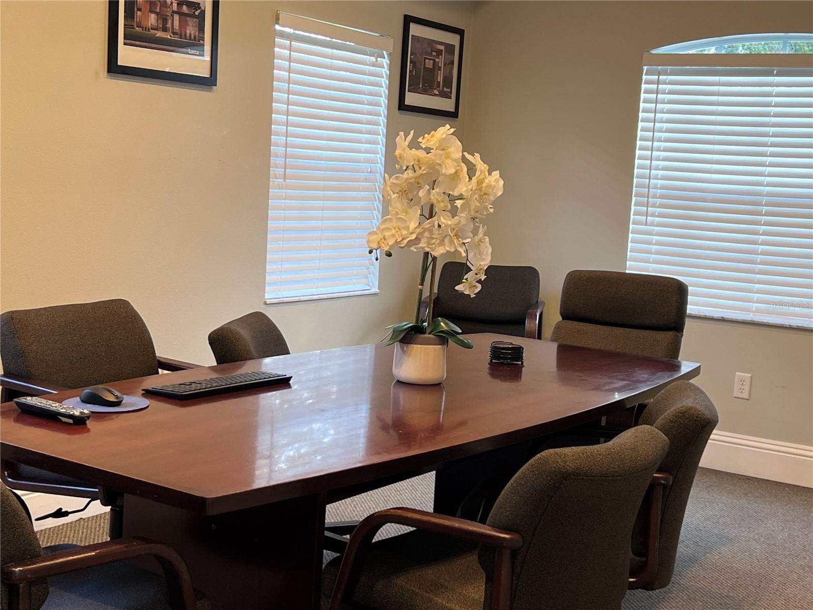 ARMENIA OAKS PROFESSIONAL PARK - Commercial Sale