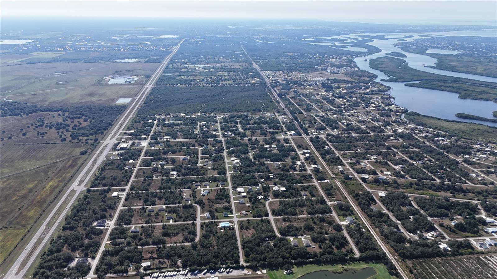 PEACE RIVER SHORES - Land