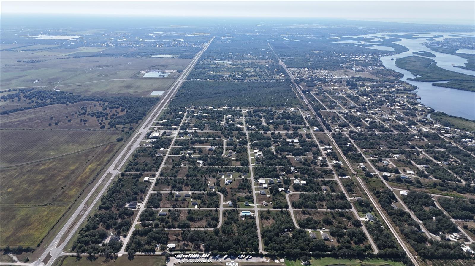 PEACE RIVER SHORES - Land