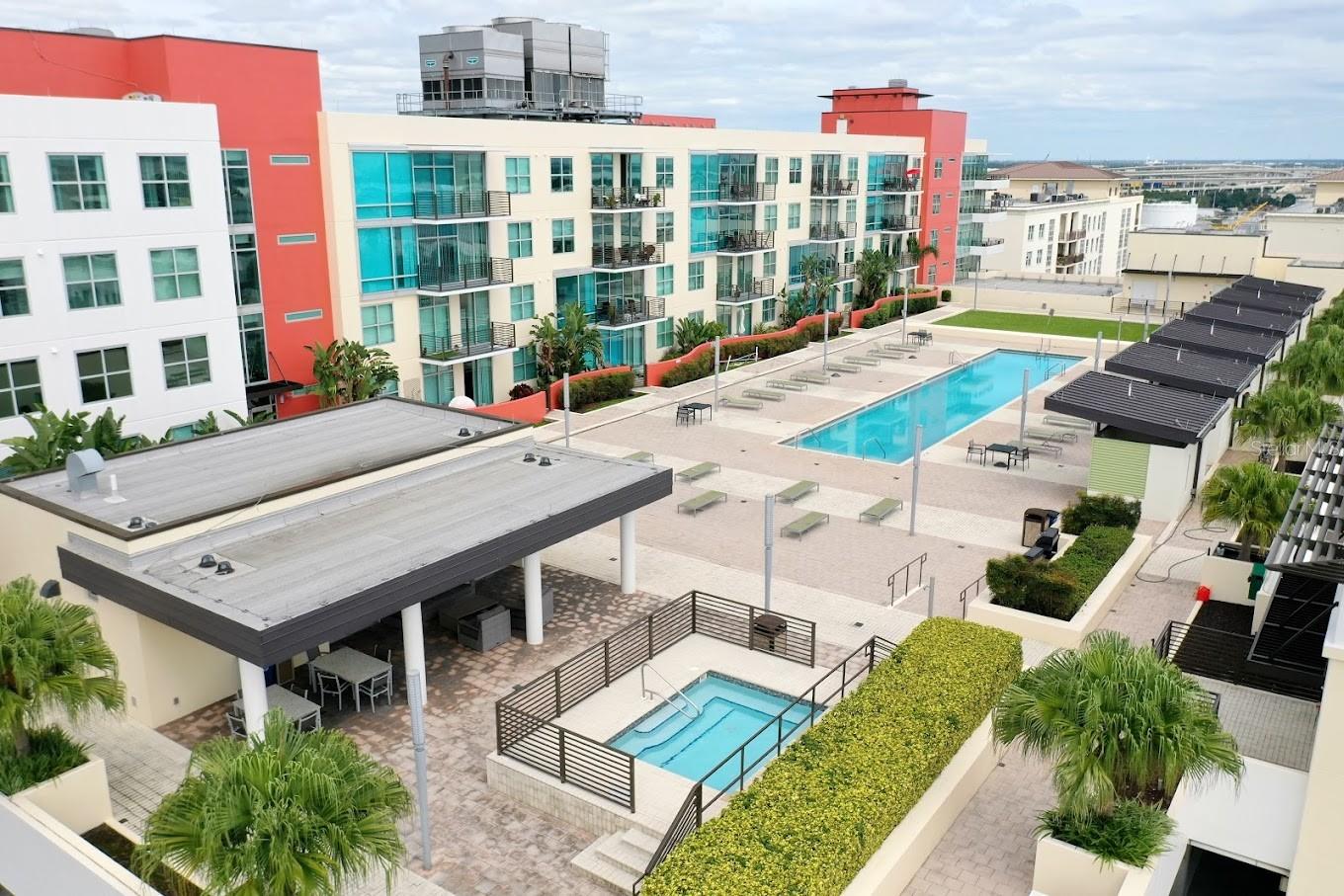 1120 E KENNEDY BOULEVARD 1208