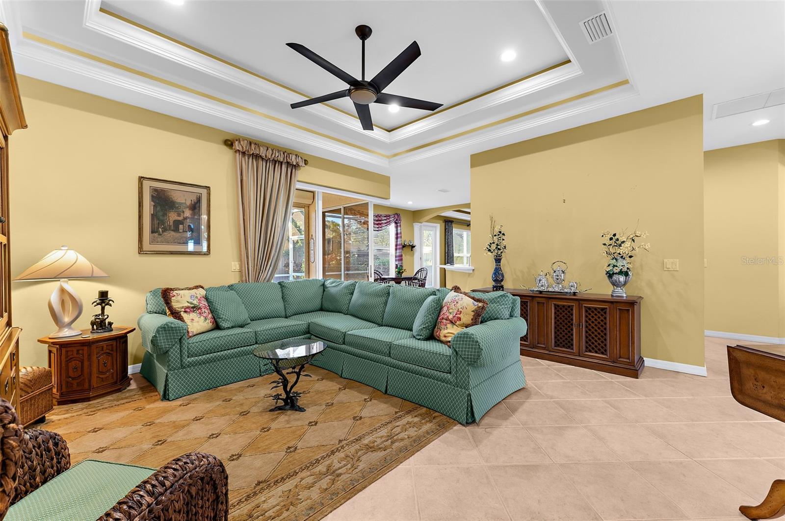 2524 JEFFERSON CIRCLE, SARASOTA, FL, 34239 3 2524 JEFFERSON CIRCLE