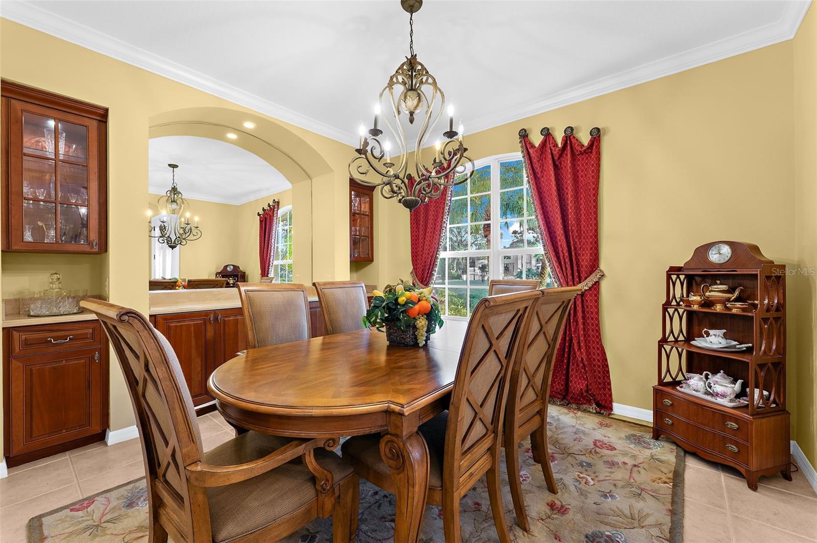 2524 JEFFERSON CIRCLE, SARASOTA, FL, 34239 2 2524 JEFFERSON CIRCLE