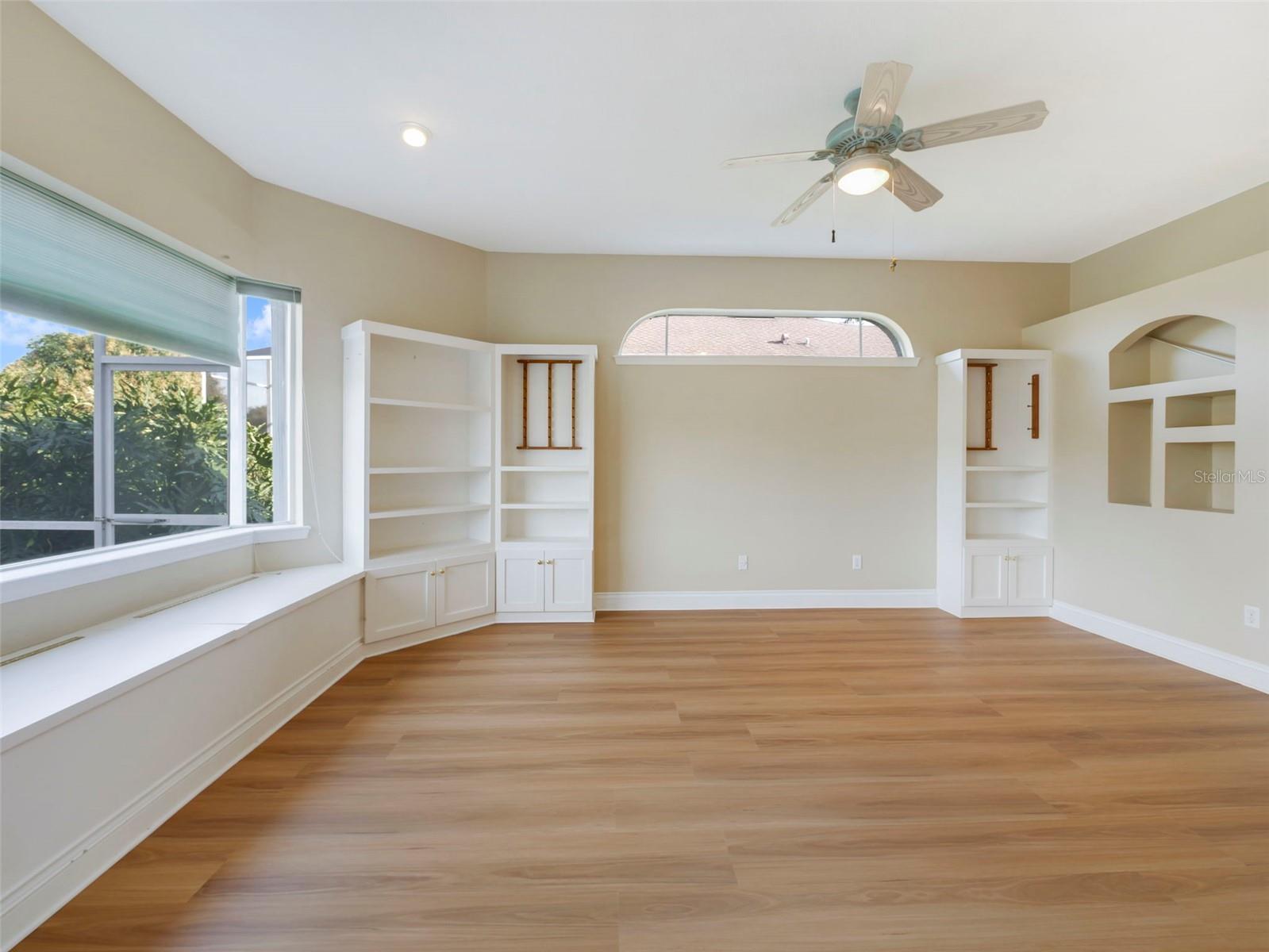 MARBLE HEAD - Residential