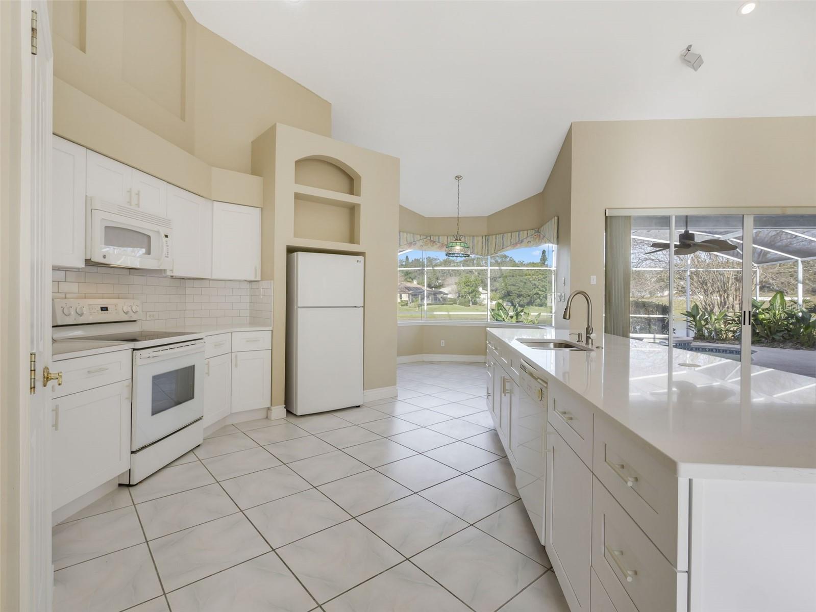 MARBLE HEAD - Residential