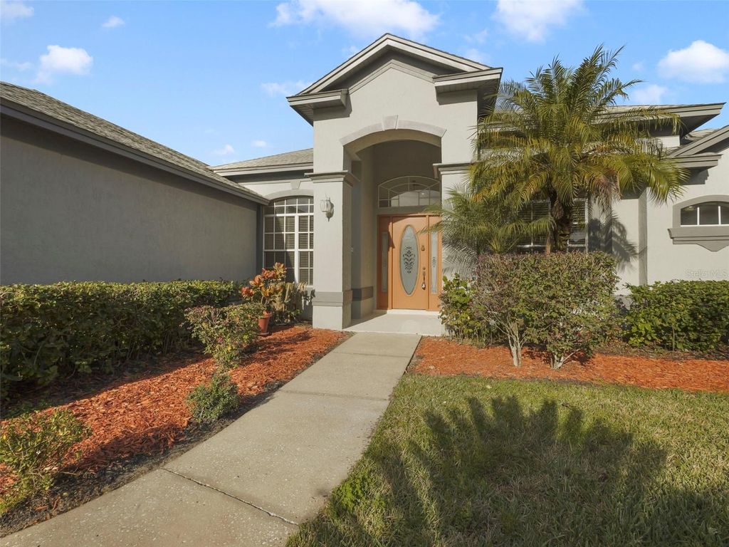 Photo of 7871 Canyon Lake Circle, Orlando, FL 32835 (MLS # O6373955)
