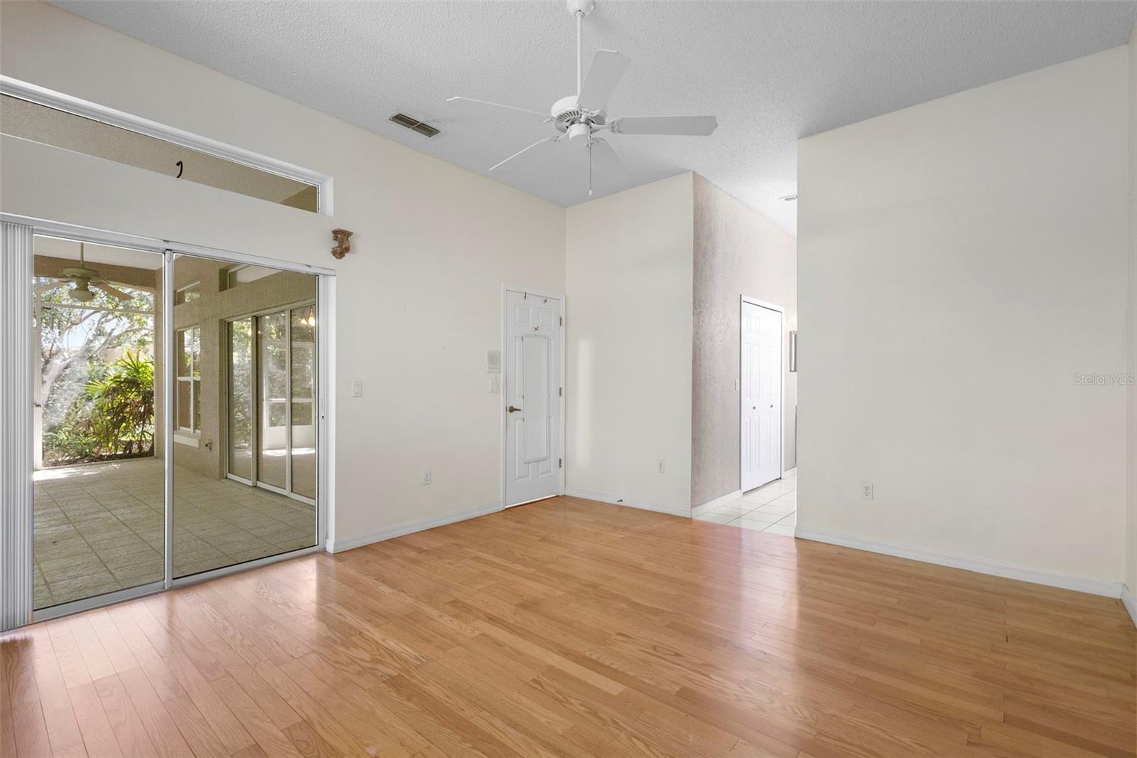 SHERWOOD OAKS PUD - Residential